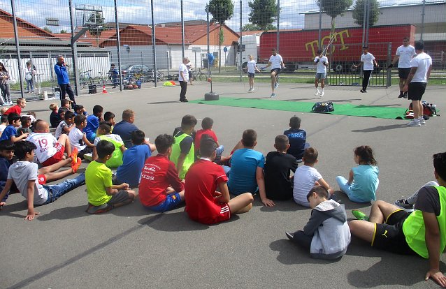 Bild: Sportfest in M&uuml;hlhausen