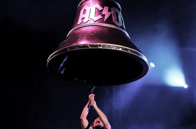 Bild: Mit AC/DX auf den "Highway to hell"