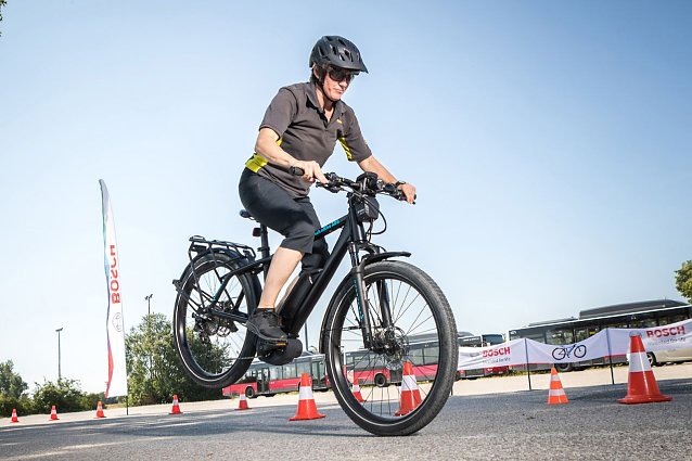 Bild: ADAC Test - hier bremst das Pedelec ohne abs