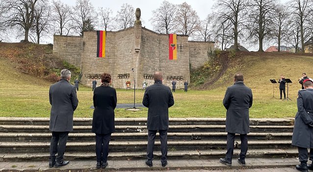 Bild: Gedenken in M&uuml;hlhausen