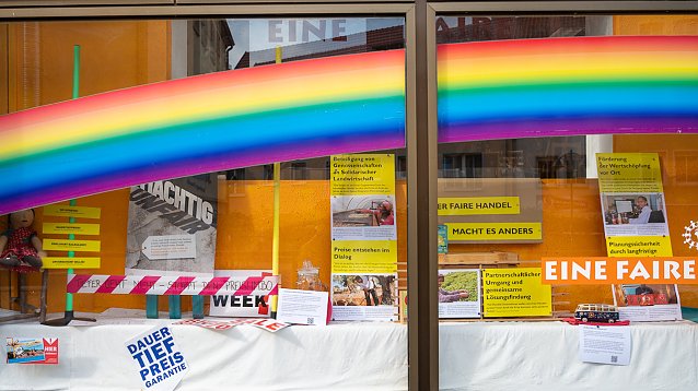 Bild: Eine Welt Laden in Sondershausen - Aktion "M&Auml;CHTIG unfair"