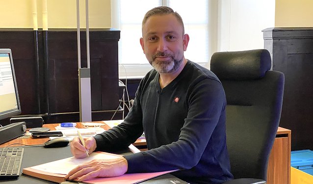 Bild: Matthias Reinz ist von Beruf B&uuml;rgermeister. Als Privatperson meldet er eine Demonstration an 