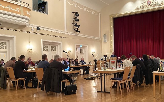 Bild: Stadtratssitzung gestern Abend im Kultur- und kongreszentrum