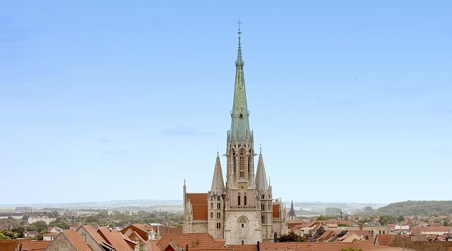 Bild: Die Marienkirche in M&uuml;hlhausen mit dem h&ouml;chsten Kirchturm Th&uuml;ringens