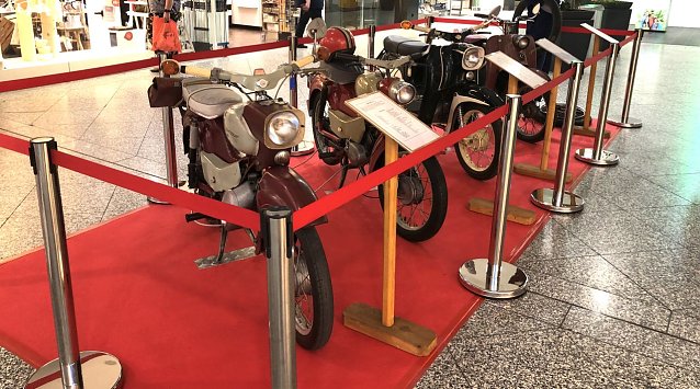Bild: Ausstellung der Golden Show Bikes in der S&uuml;dharzgalerie in Nordhausen