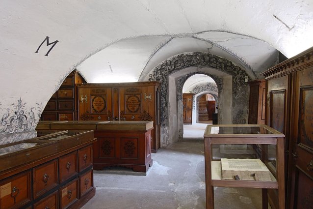 Bild: Das Reichsst&auml;dtische Archiv im M&uuml;hlh&auml;user Rathaus