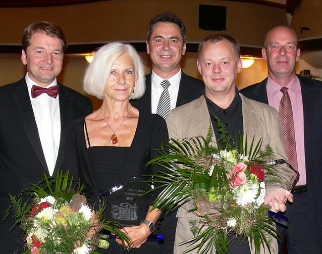 Bild: Theaterpreis &uuml;bergeben