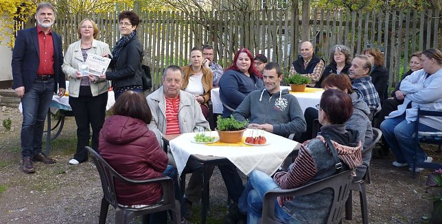 Bild: Ehrenpreis &uuml;berreicht