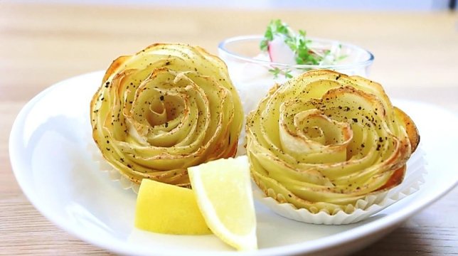 Bild: Kartoffelrosen mit Radieschen-Dip