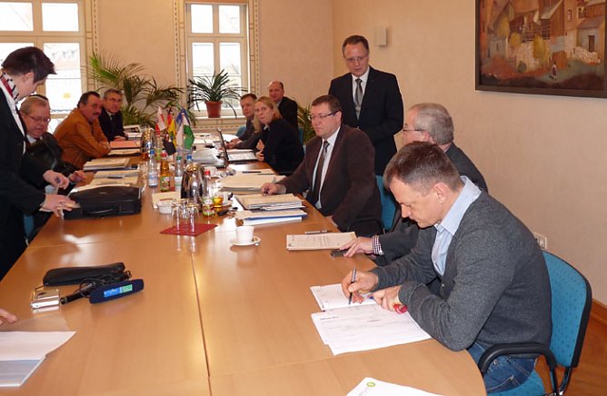 Tagung zur Sicherheitskooperation (Foto: Karl-Heinz Herrmann) Tagung zur Sicherheitskooperation (Foto: Karl-Heinz Herrmann)