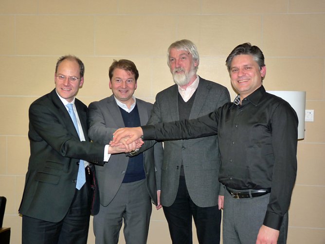 Kompositionsstipendium 2012 (Foto: Karl-Heinz Herrmann) Kompositionsstipendium 2012 (Foto: Karl-Heinz Herrmann)