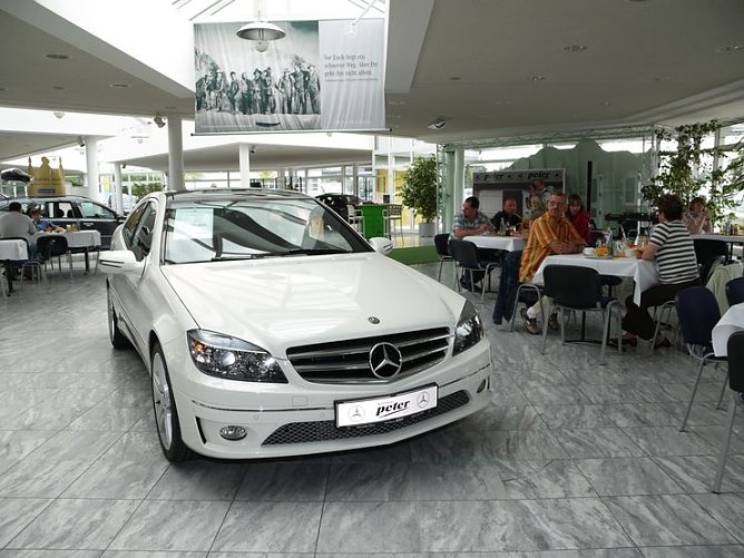 Frühstück bei der Car Group (Foto: nnz) Frühstück bei der Car Group (Foto: nnz)