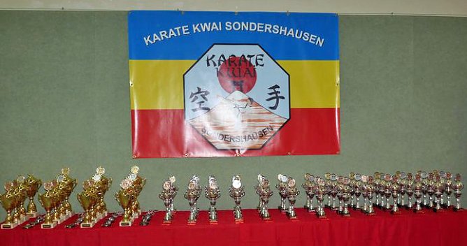 Meisterschaften im Karate (Foto: Karl-Heinz Herrmann) Meisterschaften im Karate (Foto: Karl-Heinz Herrmann)