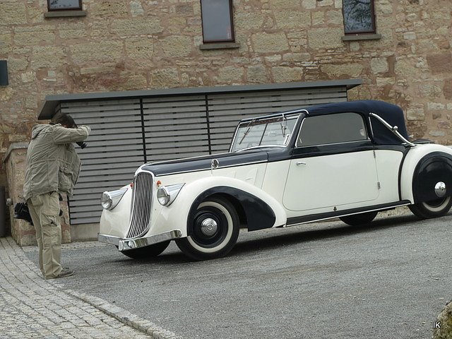 Oldtimer auf Brug Scharfenstein (Foto: Ilka Kühn) Oldtimer auf Brug Scharfenstein (Foto: Ilka Kühn)
