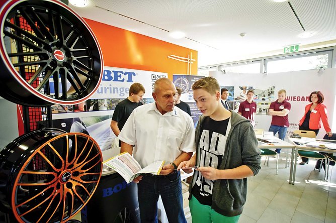 Bereits zum vierten Mal bringt die Ausbildungsmesse Unternehmer und Nachwuchs in Bad Langensalzaer zusammen. (Foto:  Foto: Daniel Volkmann)