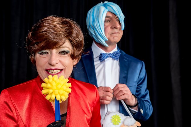 sketch club (Foto: agentur) sketch club (Foto: agentur)