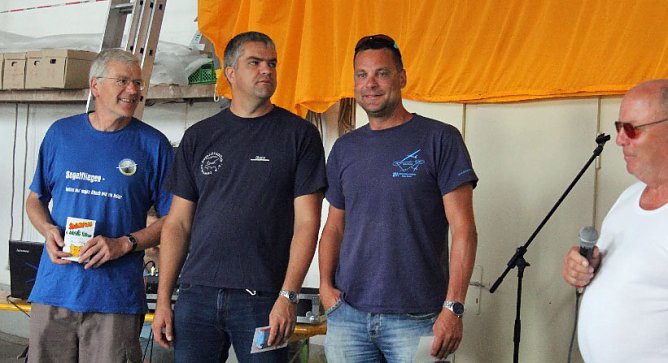 Zwischenbilanz zur 25. Th&uuml;ringen Meisterschaft im Streckensegelflug (Foto: Marion Haas)