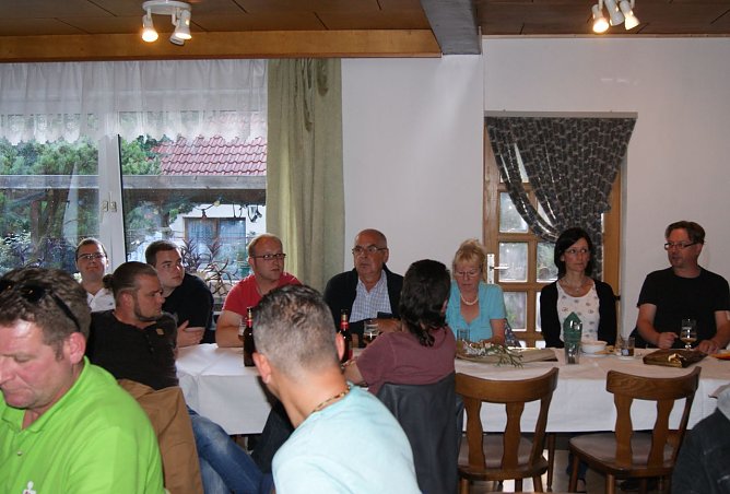 B&uuml;rgerstammtisch in M&uuml;hlhausen (Foto: privat)