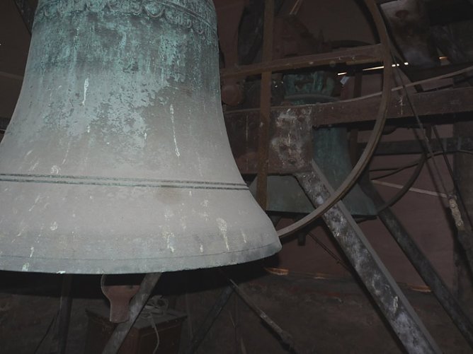 Glocke Johannes der Täufer (Foto: Karl-Heinz Herrmann) Glocke Johannes der Täufer (Foto: Karl-Heinz Herrmann)
