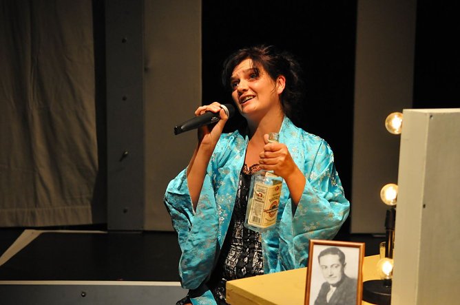 Himmel und H&ouml;lle - 101. Premiere in der M&uuml;hlh&auml;user 3K-Theaterwerkstatt (Foto: 3K- Kunst, Kultur, Kommunikation e. V.)