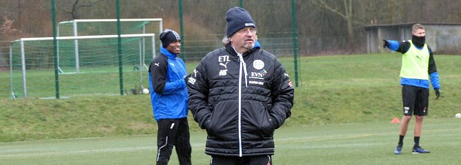 Heiko Scholz heute beim ersten Training im AKS (Foto: nnz)