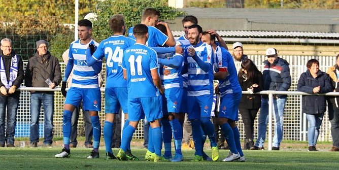 Freude &uuml;ber das 2:0 (Foto: Bernd Peter)