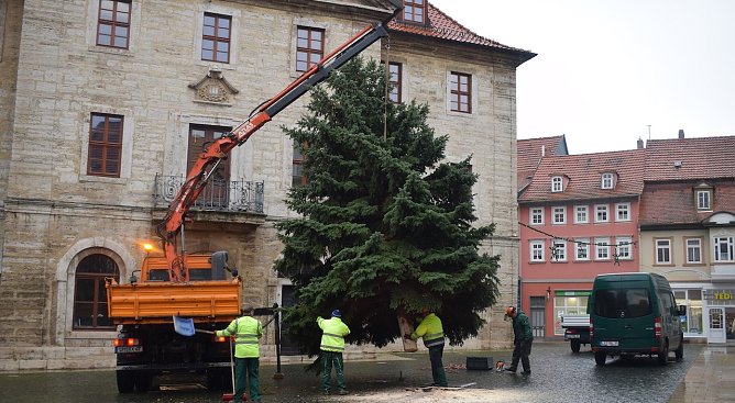 Weihnachtsbaum (Foto: Stadtverwaltung Bad Langensalza / Emanuel Cron) Weihnachtsbaum (Foto: Stadtverwaltung Bad Langensalza / Emanuel Cron)