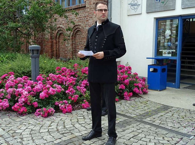 Bergbautechnologen erhielten Zeugnisse (Foto: Birgit Jung) Bergbautechnologen erhielten Zeugnisse (Foto: Birgit Jung)