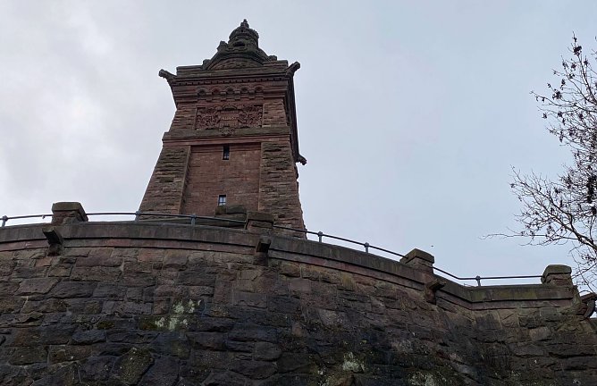 Barbarossa blickt hinab (Foto: nnz)