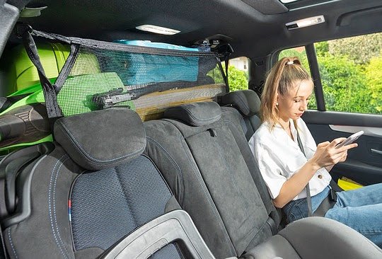 Wer beim Beladen seines Autos nachdenkt, kann sich eine Menge Ärger ersparen (Foto: HUK-COBURG) Wer beim Beladen seines Autos nachdenkt, kann sich eine Menge Ärger ersparen (Foto: HUK-COBURG)