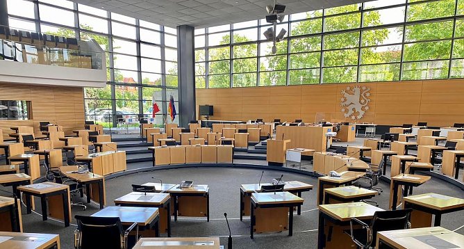 Kein St&uuml;hler&uuml;cken in einem neuen Landtag: Die Wahl f&auml;llt aus!  (Foto: nnz-Archiv)