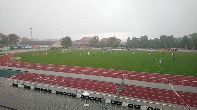 Gerade mal 120 Zuschauer zählte die Partie gegen Wismut Gera (Foto: Markus Fromm) Gerade mal 120 Zuschauer zählte die Partie gegen Wismut Gera (Foto: Markus Fromm)