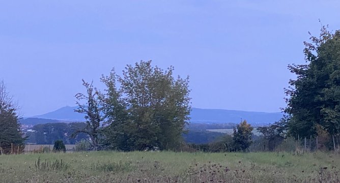 Blick zum Kyffh&auml;user (Foto: oas)