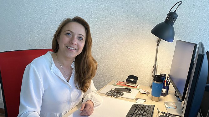 Sandra Czerniak in ihrem Büro in der Marktstraße 29 (Foto: oas) Sandra Czerniak in ihrem Büro in der Marktstraße 29 (Foto: oas)