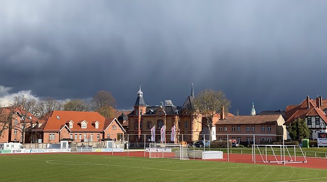 Im Stadion der Freundschaft k&ouml;nnte es am Samstag den siebten Punktspiel-Sieg in Serie geben (Foto: oas)