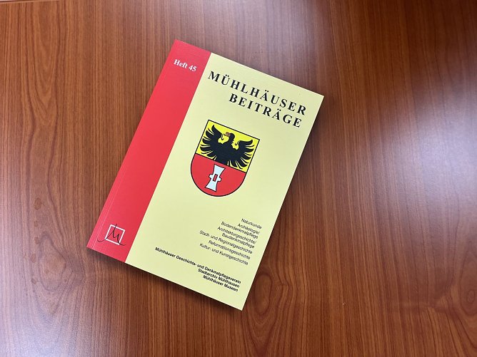 Die neue Ausgabe der "M&uuml;hlh&auml;user Beitr&auml;ge" (Foto: Stadtverwaltung M&uuml;hlhausen)