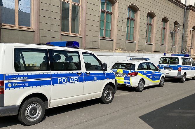 Symbolbild Polizei (Foto: uhz-Archiv) Symbolbild Polizei (Foto: uhz-Archiv)