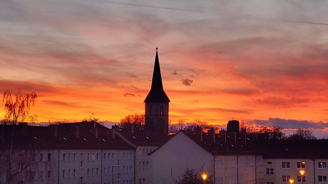 Sonnenuntergang &uuml;ber Nordhausen (Foto: Peter Blei)