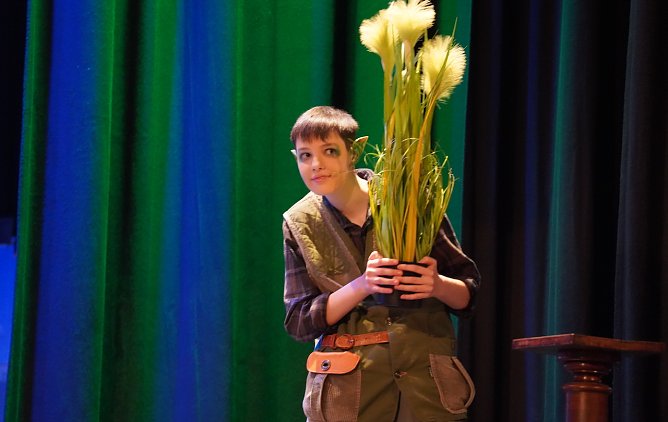 Theaterst&uuml;ck "Time and Time again" - Eine Projekt gegen den Krieg (Foto: Stefanie Richter)