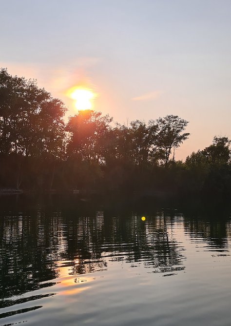 Sonnenuntergang am Kiesschacht (Foto: Sylvia Schieblich) Sonnenuntergang am Kiesschacht (Foto: Sylvia Schieblich)