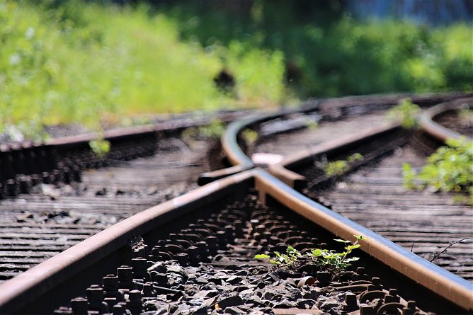 Marode Gleise (Symbolbild) (Foto: Andy M. auf Pixabay)