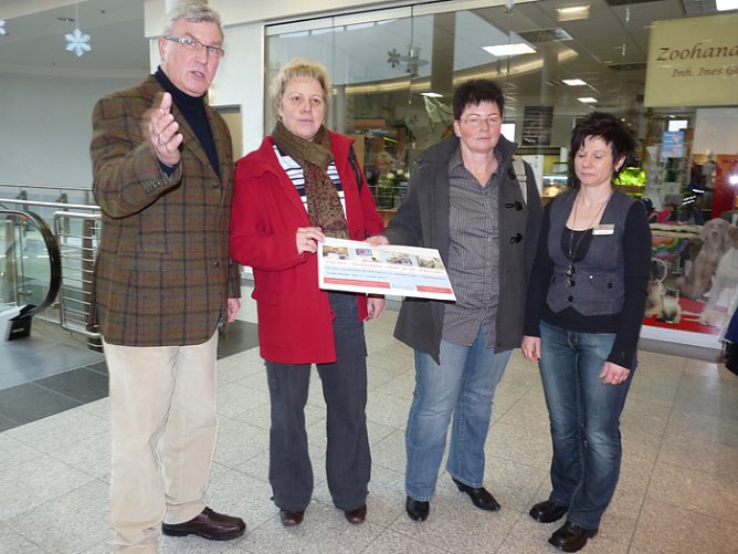 Spendable Sonderhäuser (Foto: Karl-Heinz Herrmann) Spendable Sonderhäuser (Foto: Karl-Heinz Herrmann)