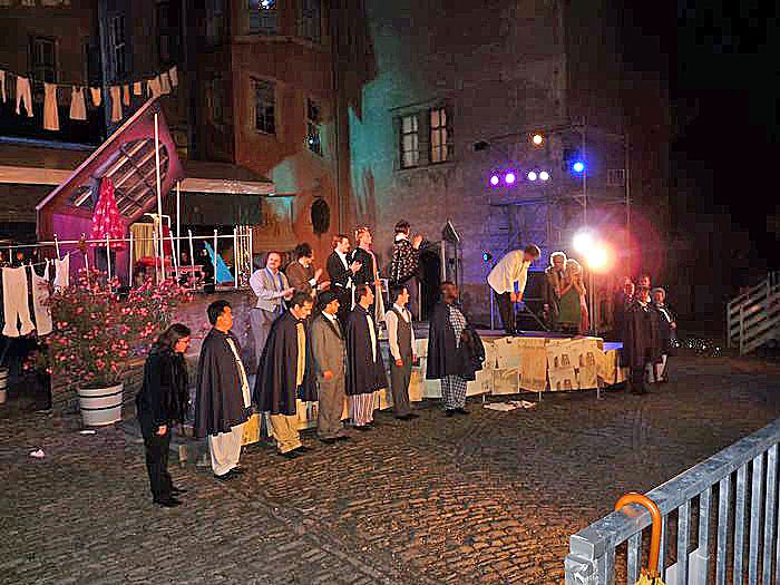 Premiere mit Widrigkeiten