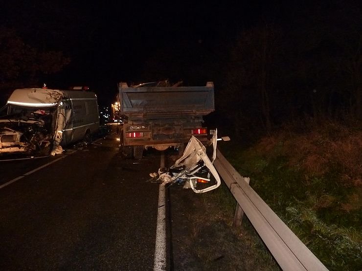 Schwerer Unfall auf der B 4