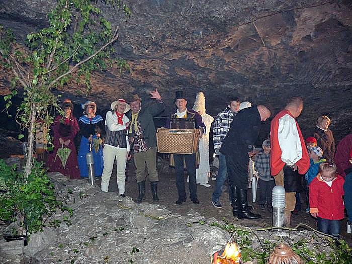 Kindertag in der H&ouml;hle