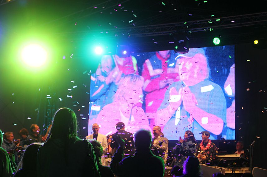 Am Zierbrunnen getanzt