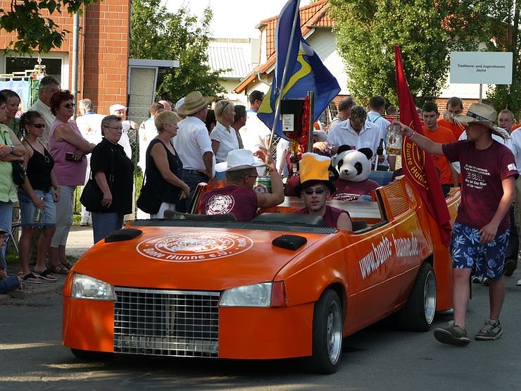 Umzug in Sundhausen