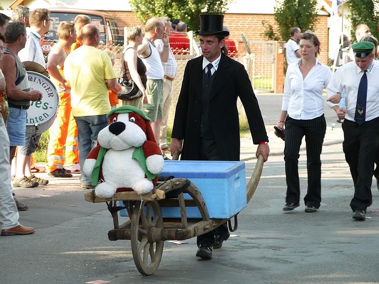 Umzug in Sundhausen