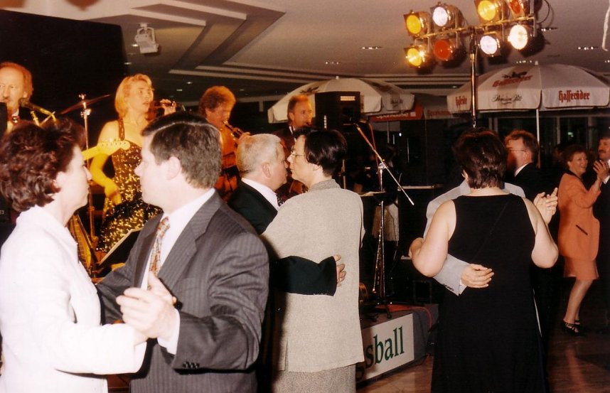 Historie der Fr&uuml;hlingsb&auml;lle