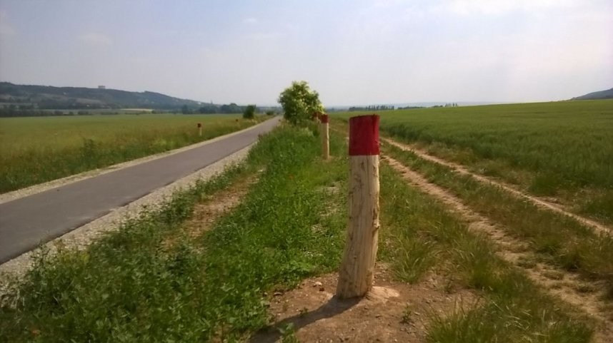 Forum: Unendliche Geschichte mit Alleinstellungsmerkmal